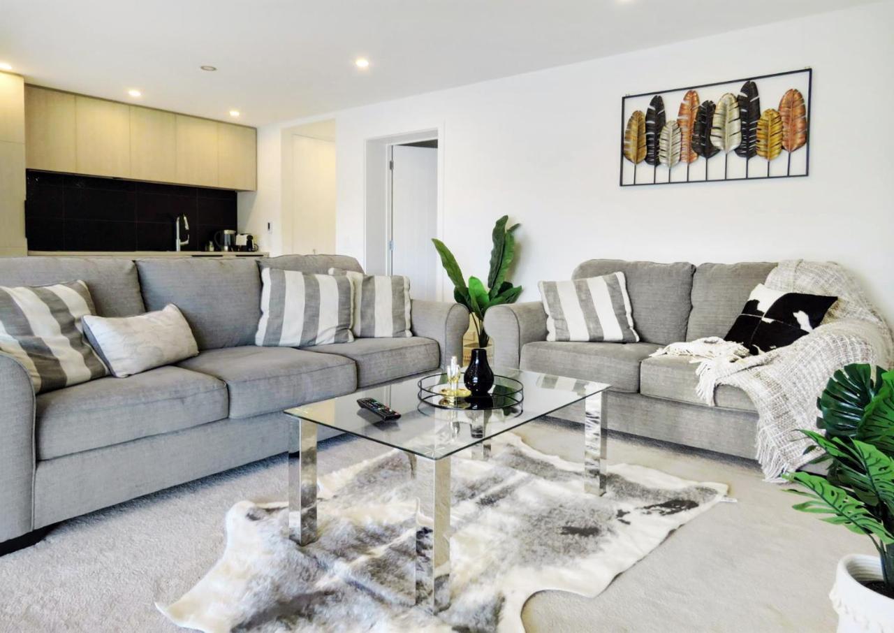 Appartement Executive Living In Bluewater à Queenstown Extérieur photo