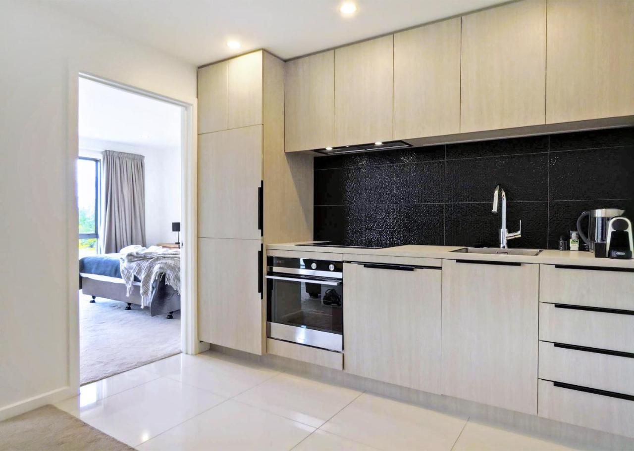 Appartement Executive Living In Bluewater à Queenstown Extérieur photo